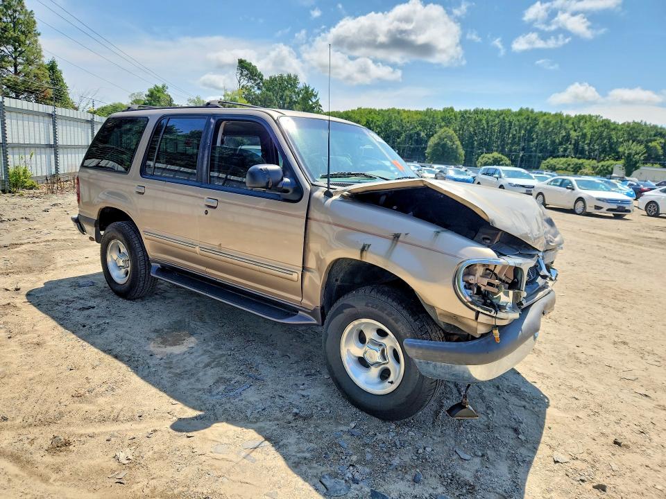 Photo 4 from auction – 1998 FORD EXPLORER with VIN 1FMZU32E1WZA87770