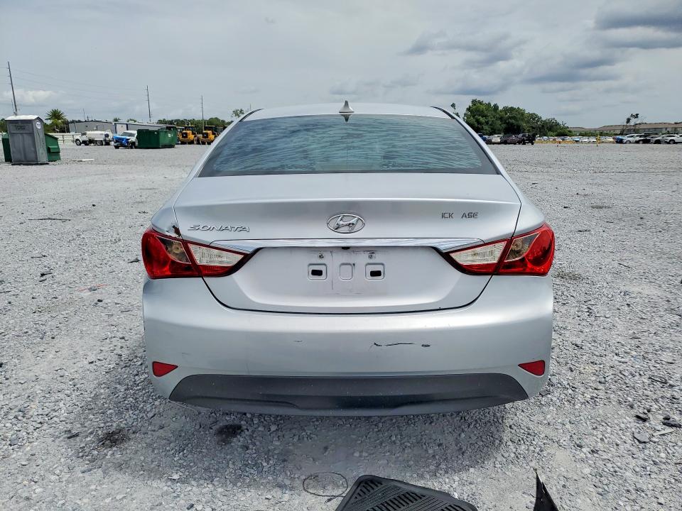 Photo 6 from auction – 2014 HYUNDAI SONATA with VIN 5NPEB4AC6EH943486