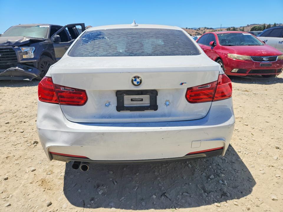 Photo 6 from auction – 2013 BMW 328 with VIN WBA3C1C5XDK104729