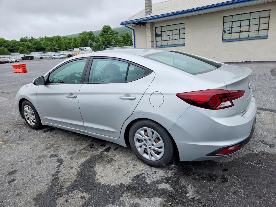 Photo 2 from auction – 2019 HYUNDAI ELANTRA with VIN 5NPD74LF7KH419439