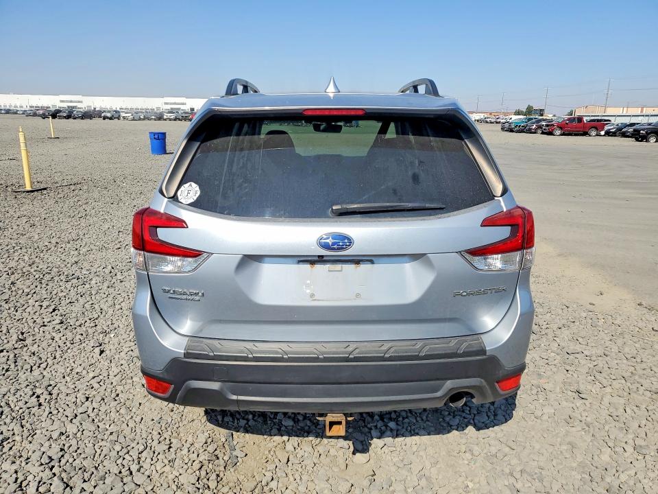 Photo 6 from auction – 2020 SUBARU FORESTER with VIN JF2SKASC4LH501626
