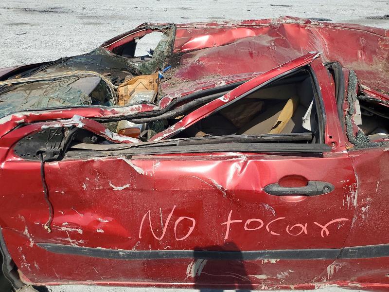 Photo 7 from auction – 2004 FORD FOCUS with VIN 3FAFP31Z24R103937