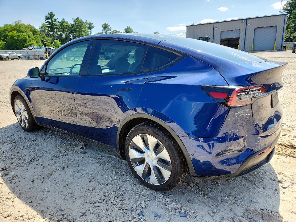 Photo 2 from auction – 2022 TESLA MODEL Y with VIN 7SAYGDEE0NF368250