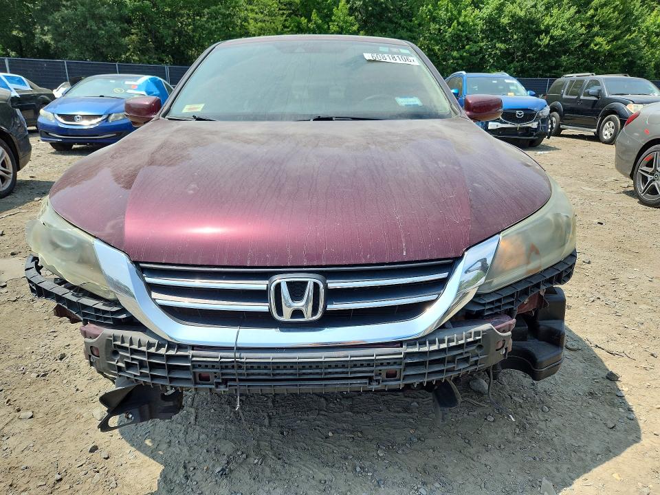 Photo 5 from auction – 2014 HONDA ACCORD with VIN 1HGCR2F83EA227066