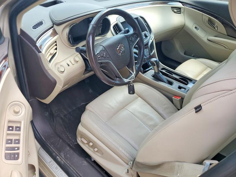 Photo 8 from auction – 2015 BUICK LACROSSE with VIN 1G4GC5G30FF193397