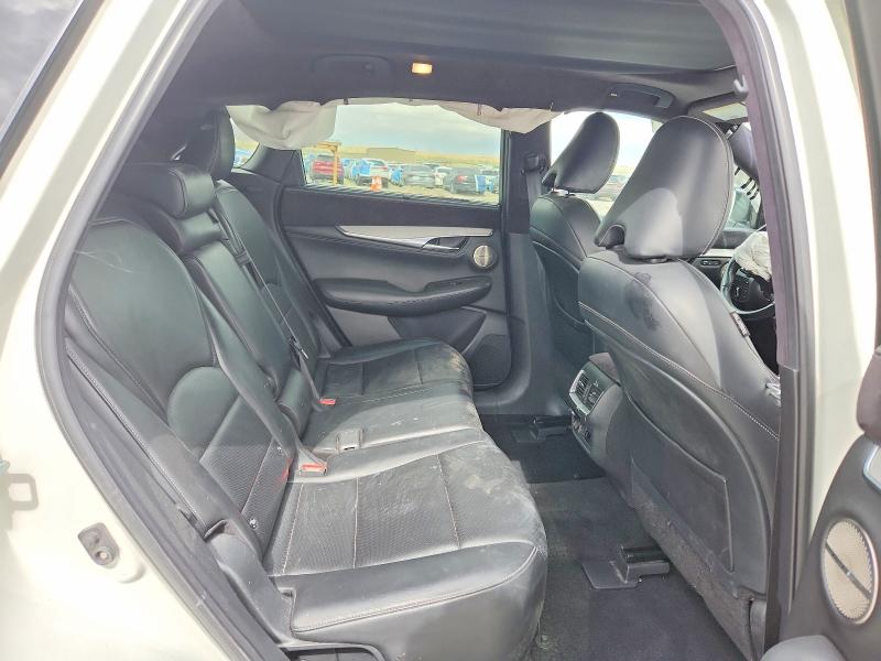 Photo 10 from auction – 2019 INFINITI QX50 with VIN 3PCAJ5M33KF102917