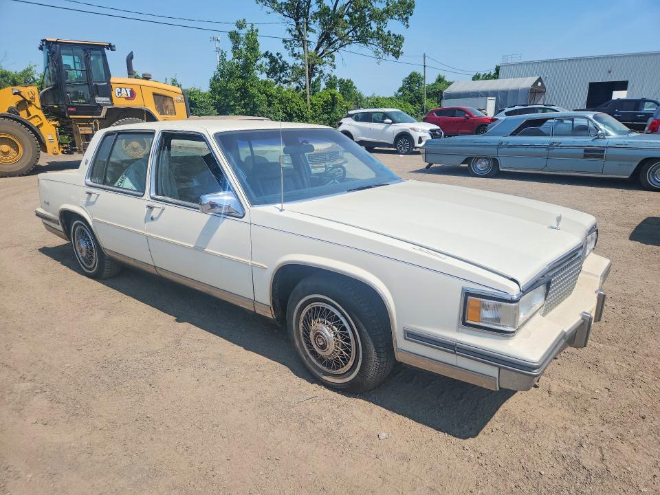 Photo 4 from auction – 1988 CADILLAC DEVILLE with VIN 1G6CD5159J4333738