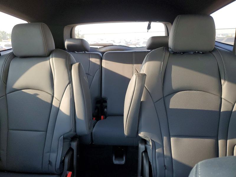 Photo 10 from auction – 2024 BUICK ENCLAVE with VIN 5GAERBKW8RJ110831
