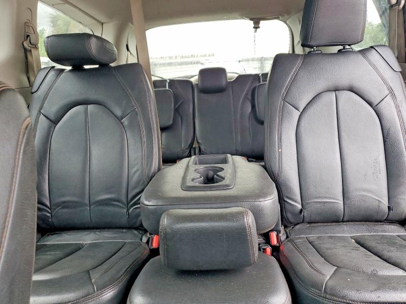 Photo 10 from auction – 2018 CHRYSLER PACIFICA with VIN 2C4RC1FG4JR126474
