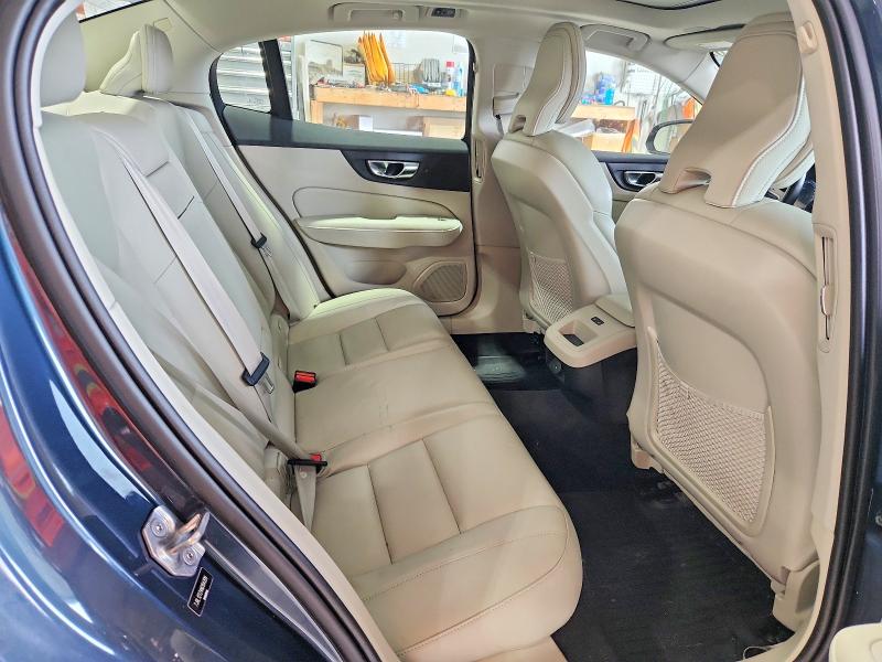 Photo 10 from auction – 2022 VOLVO S60 with VIN 7JRL12TZ4NG154209