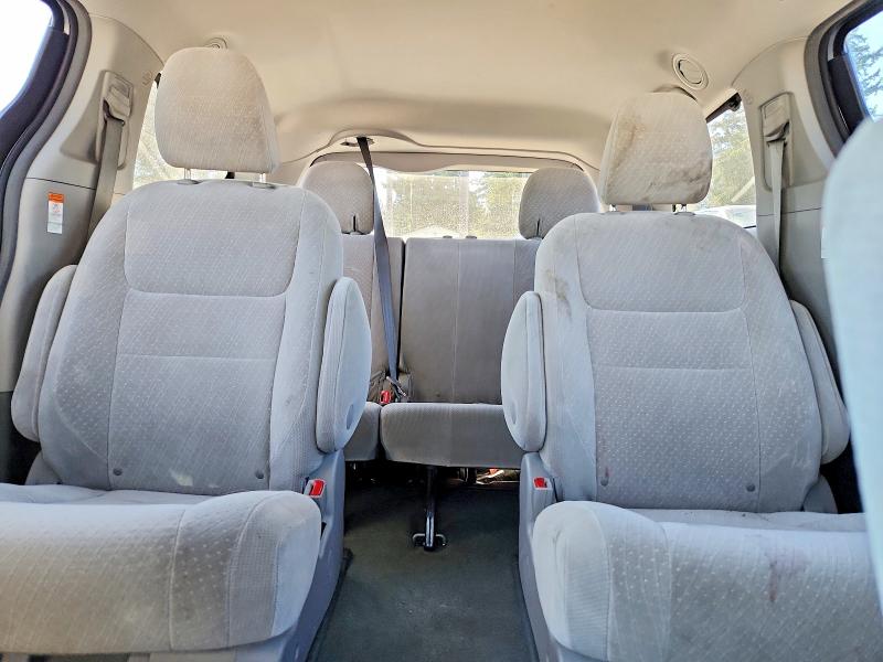 Photo 10 from auction – 2017 TOYOTA SIENNA with VIN 5TDJZ3DC6HS182179