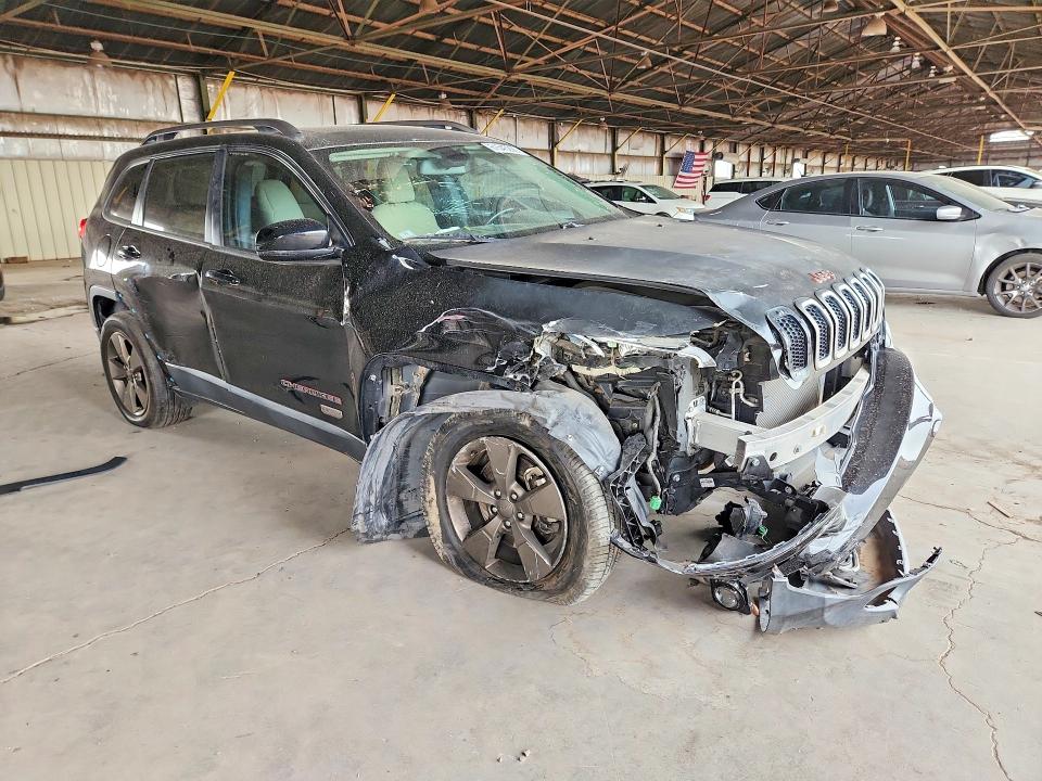 صورة رقم 4 من المزاد - 2017 JEEP CHEROKEE مع VIN 1C4PJMCS0HW568158