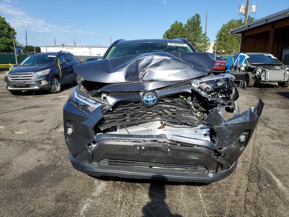 Photo 5 from auction – 2023 TOYOTA RAV4 with VIN JTMB6RFV0PD108569