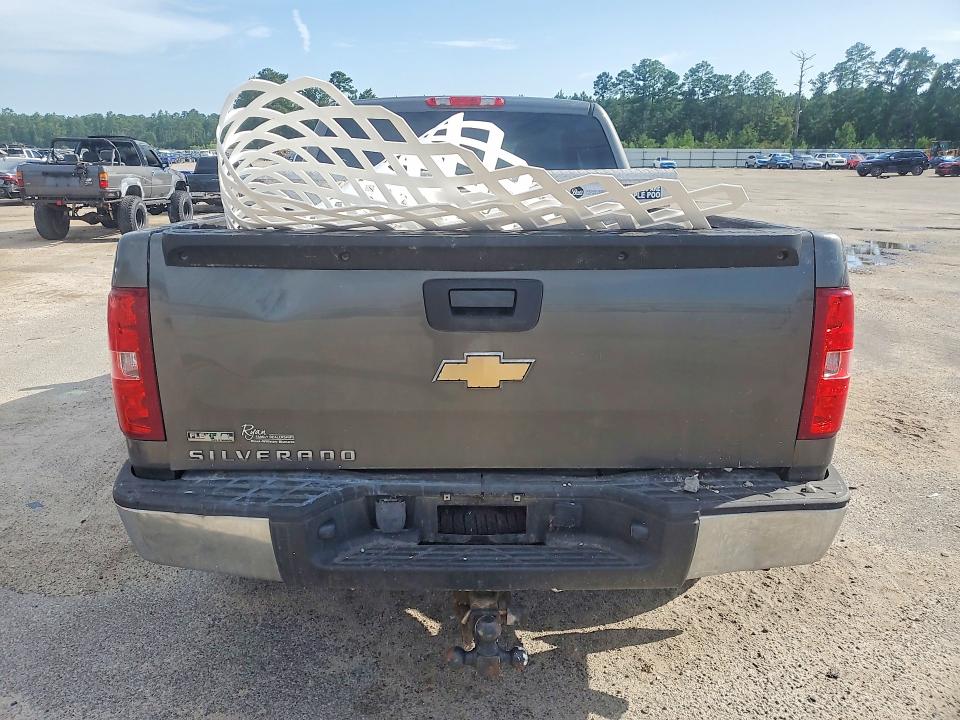 Photo 6 from auction – 2011 CHEVROLET SILVERADO with VIN 1GCRKPE36BZ127802