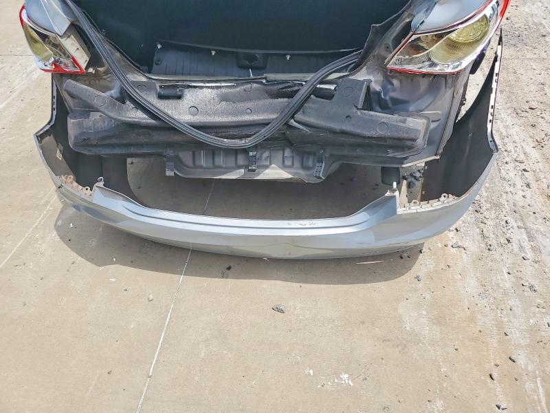 Photo 12 from auction – 2011 HYUNDAI SONATA with VIN 5NPEB4AC7BH236408