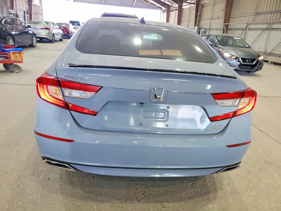 Photo 6 from auction – 2022 HONDA ACCORD with VIN 1HGCV2F39NA002134