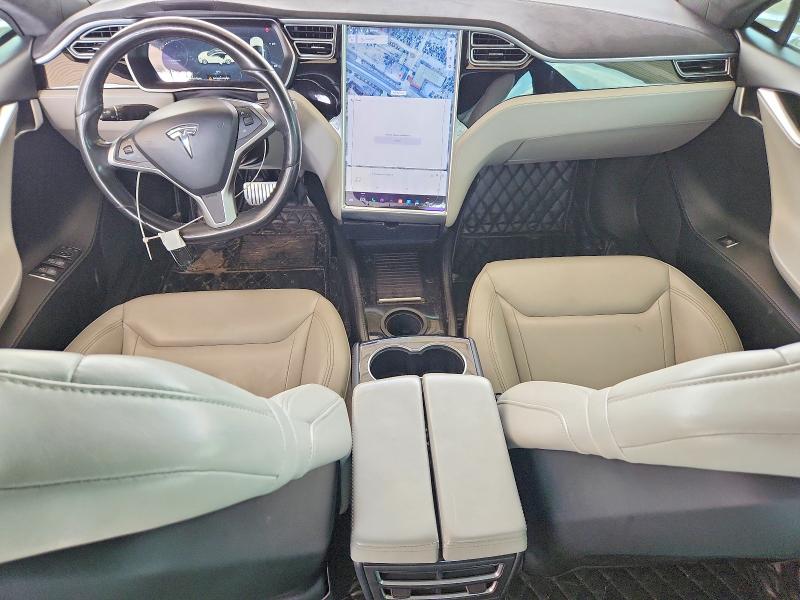 Photo 8 from auction – 2016 TESLA MODEL S with VIN 5YJSA1E27GF128429