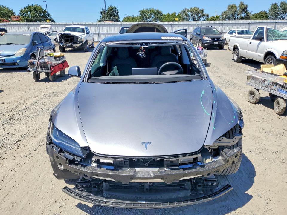 Фото 5 с аукциона – 2025 TESLA MODEL 3 с VIN 5YJ3E1EB7SF963996