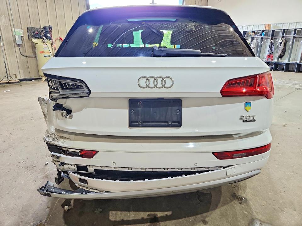 Photo 6 from auction – 2018 AUDI Q5 with VIN WA1BNAFY2J2131914