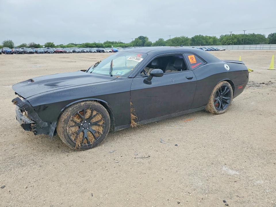 DODGE CHALLENGER 2015 with VIN 2C3CDZDJ2FH910492 - Photo from auction