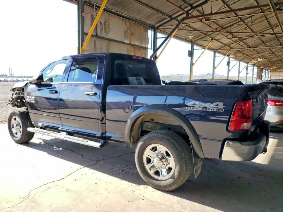 صورة رقم 2 من المزاد - 2018 RAM 2500 مع VIN 3C6UR5CLXJG137171