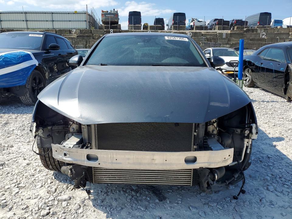 Foto 5 de la subasta – 2021 AUDI A4 con VIN WAUEAAF42MA078831