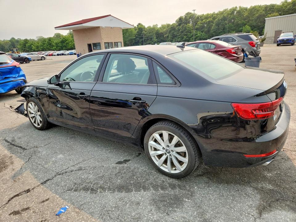 Photo 2 from auction – 2017 AUDI A4 with VIN WAUANAF4XHN008804