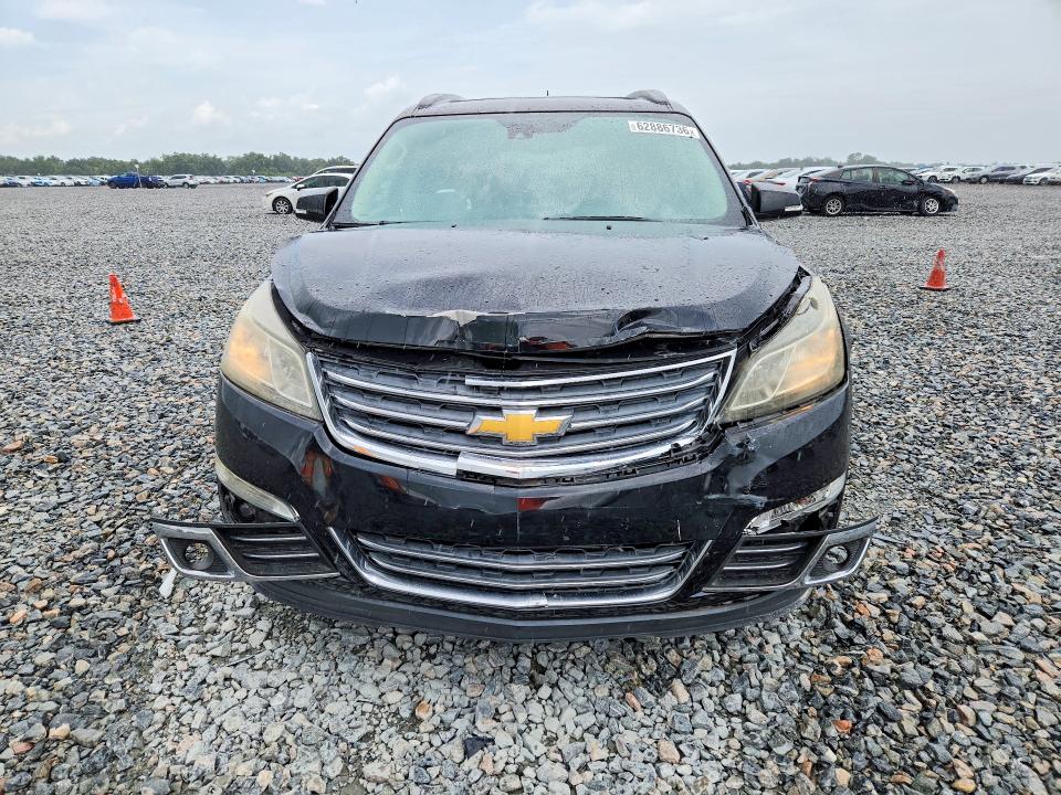 Photo 5 from auction – 2017 CHEVROLET TRAVERSE with VIN 1GNKVJKDXHJ340902