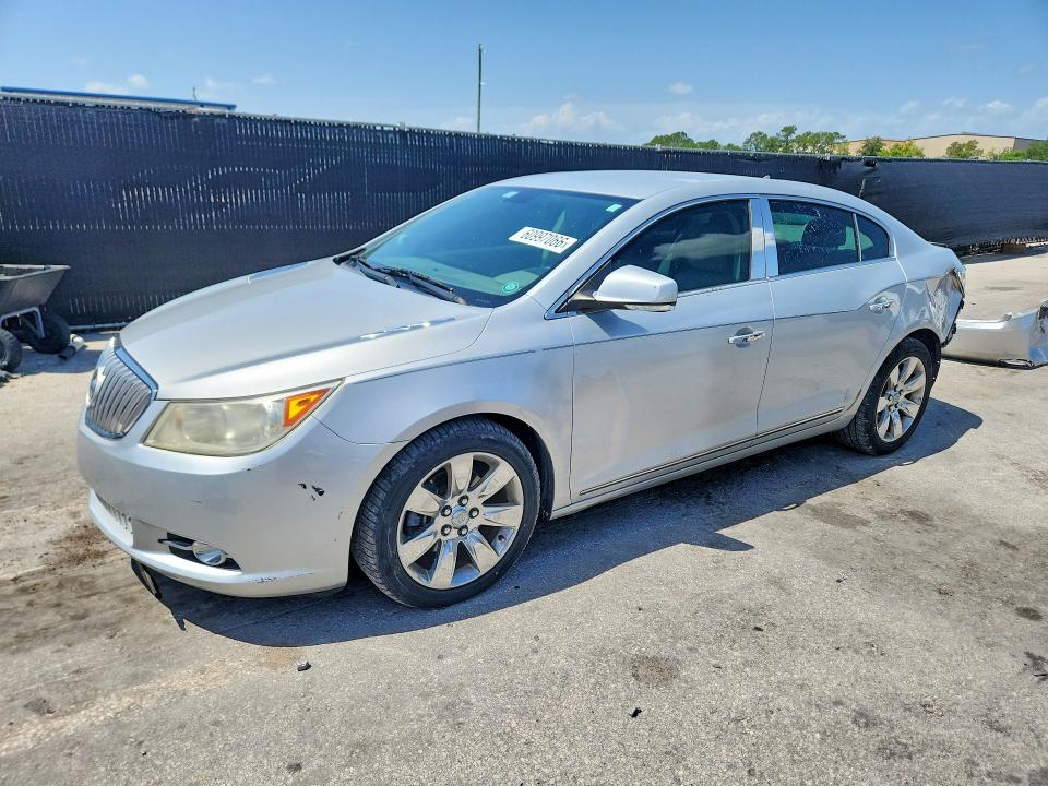 BUICK LACROSSE 2012 with VIN 1G4GC5G3XCF103782 - Photo from auction
