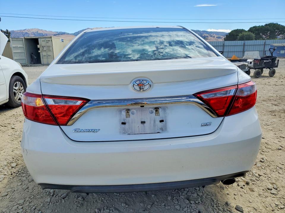 Photo 6 from auction – 2017 TOYOTA CAMRY with VIN 4T1BF1FK3HU721824