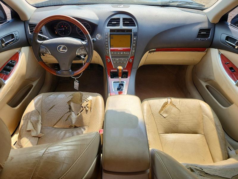Photo 8 from auction – 2011 LEXUS ES with VIN JTHBK1EG5B2469444