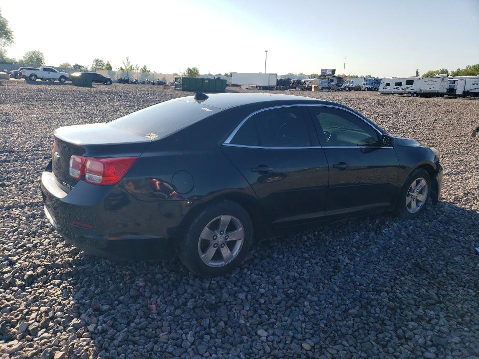 Photo 3 from auction – 2014 CHEVROLET MALIBU with VIN 1G11B5SL1EF223101