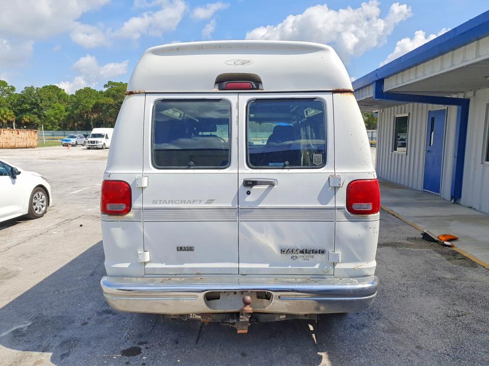 صورة رقم 6 من المزاد - 2000 DODGE RAM VAN مع VIN 2B6HB11Y3YK163120