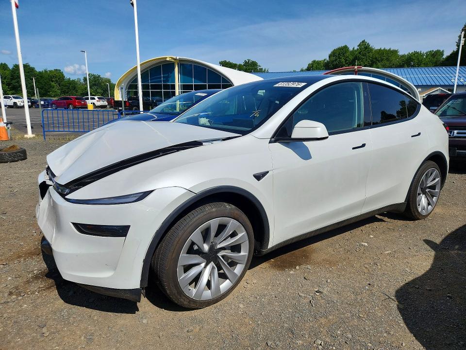 TESLA MODEL Y 2026 с VIN 7SAYGDEE6TA389761 - Фото с аукциона