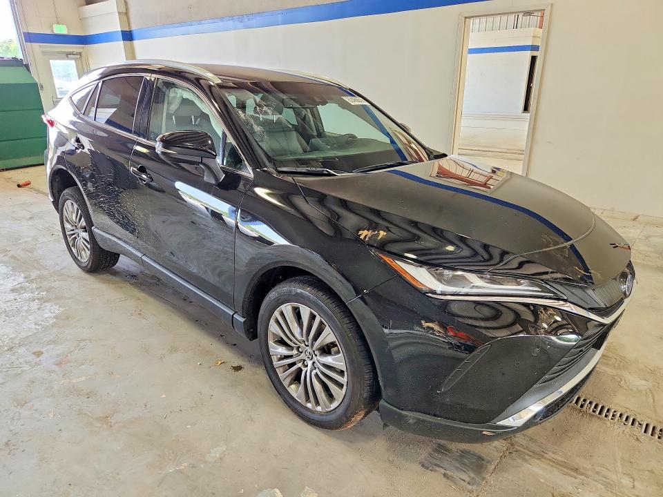Photo 4 from auction – 2024 TOYOTA VENZA with VIN JTEAAAAH3RJ188026