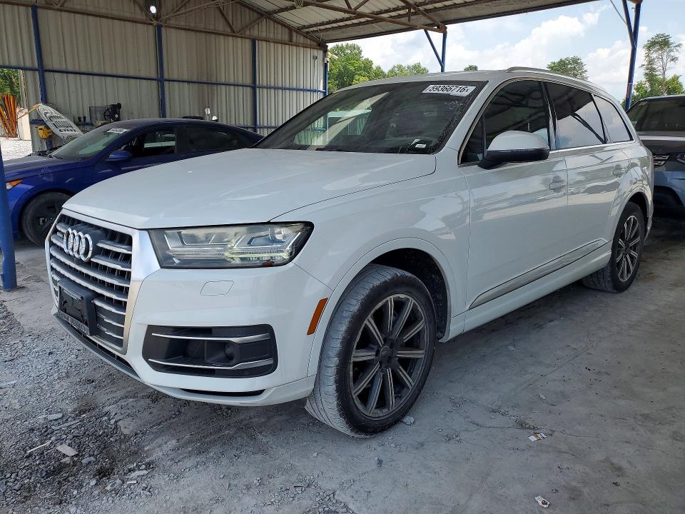 AUDI Q7 2017 with VIN WA1VAAF72HD011111 - Photo from auction