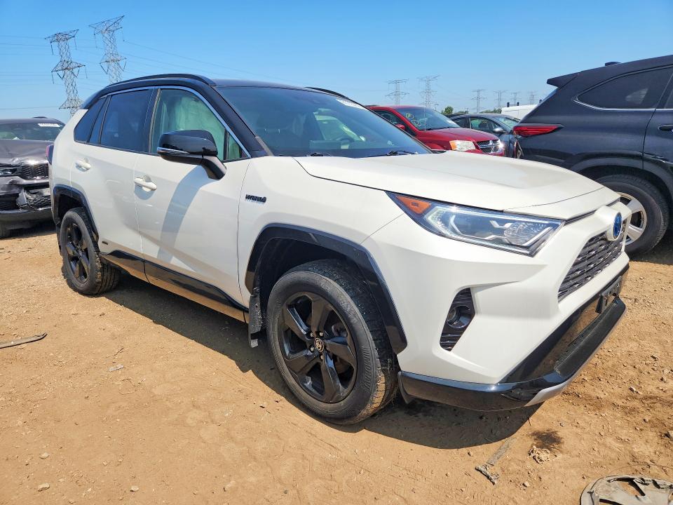 Photo 4 from auction – 2020 TOYOTA RAV4 with VIN JTMEWRFV2LJ049498