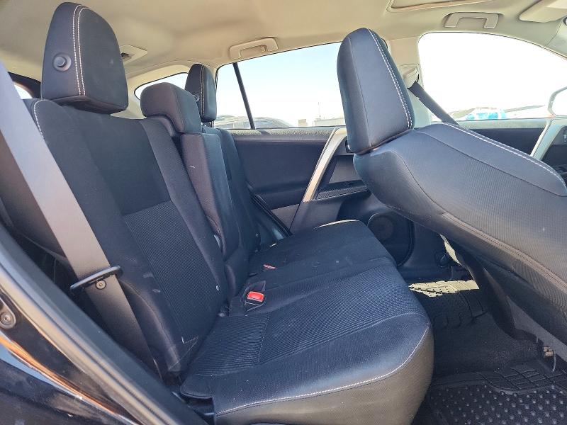Photo 10 from auction – 2015 TOYOTA RAV4 with VIN 2T3RFREV2FW370840