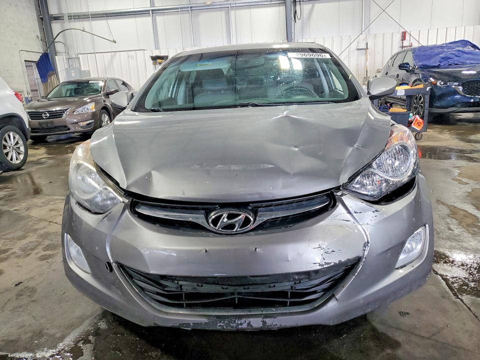 Photo 5 from auction – 2012 HYUNDAI ELANTRA with VIN KMHDH4AE8CU375347