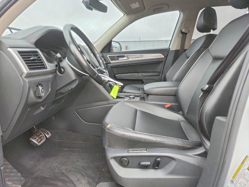 Photo 7 from auction – 2018 VOLKSWAGEN ATLAS with VIN 1V2RR2CA7JC566944