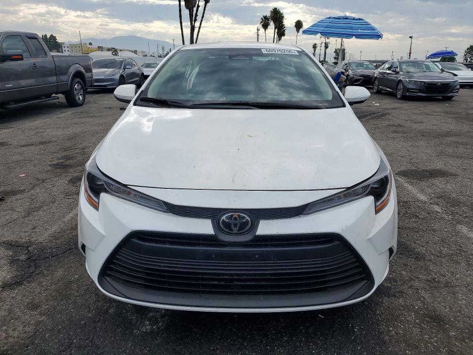 Zdjęcie 5 z aukcji – 2025 TOYOTA COROLLA z VIN 5YFB4MDE6SP359338