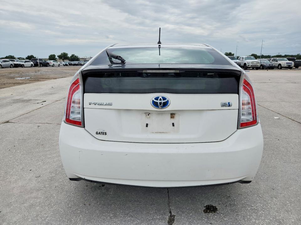 Photo 6 from auction – 2013 TOYOTA PRIUS with VIN JTDKN3DU4D5574795