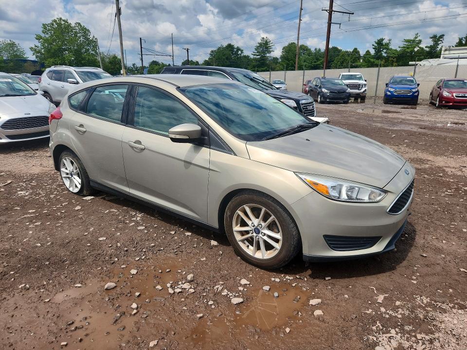 Photo 4 from auction – 2016 FORD FOCUS with VIN 1FADP3K2XGL296379
