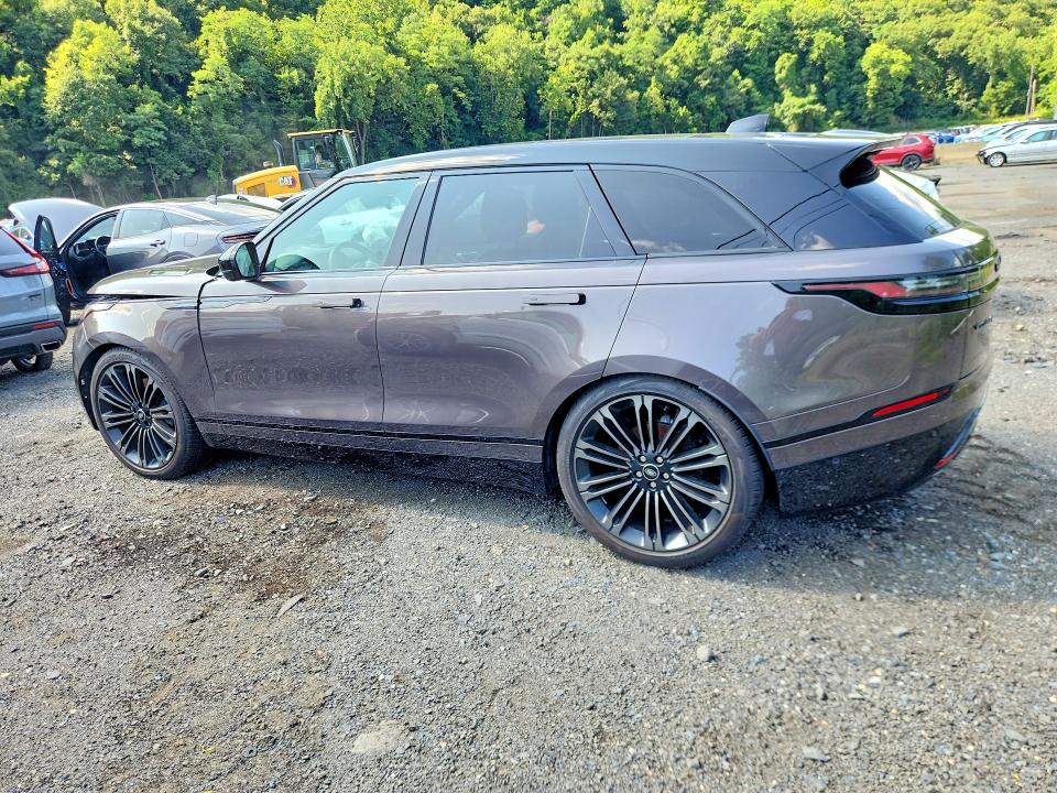 Photo 2 from auction – 2026 LAND ROVER RANGE ROVER VELAR with VIN SALYL2EX1TA826312