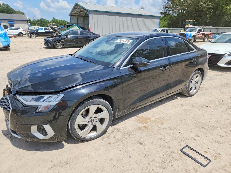 AUDI A3 2022 with VIN WAUAUDGY8NA031555 - Photo from auction