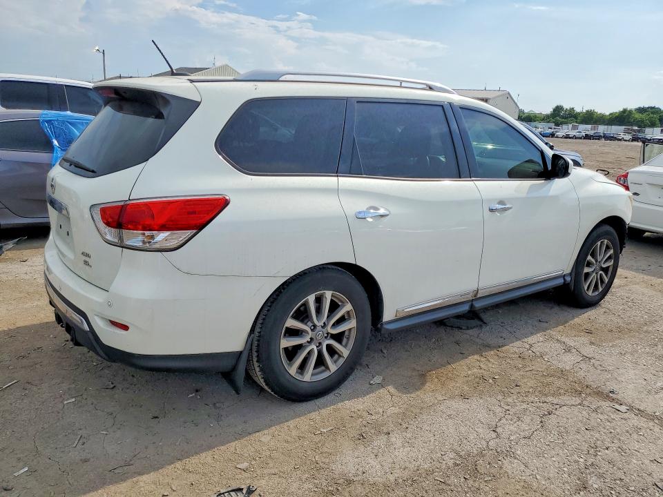 Photo 3 from auction – 2014 NISSAN PATHFINDER with VIN 5N1AR2MM3EC730232