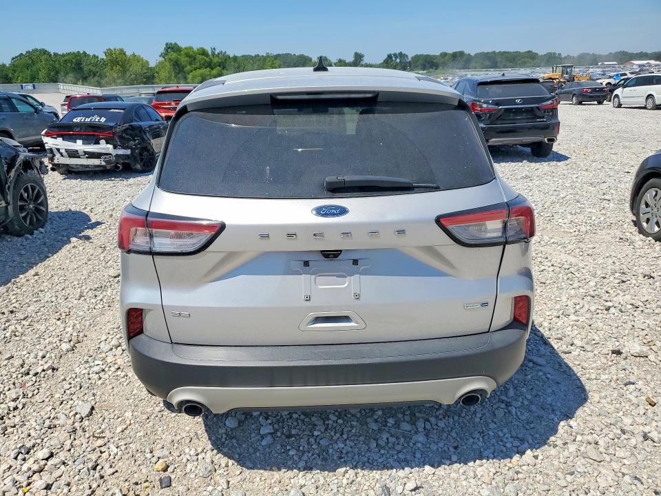 Photo 6 from auction – 2020 FORD ESCAPE with VIN 1FMCU9G62LUA28049