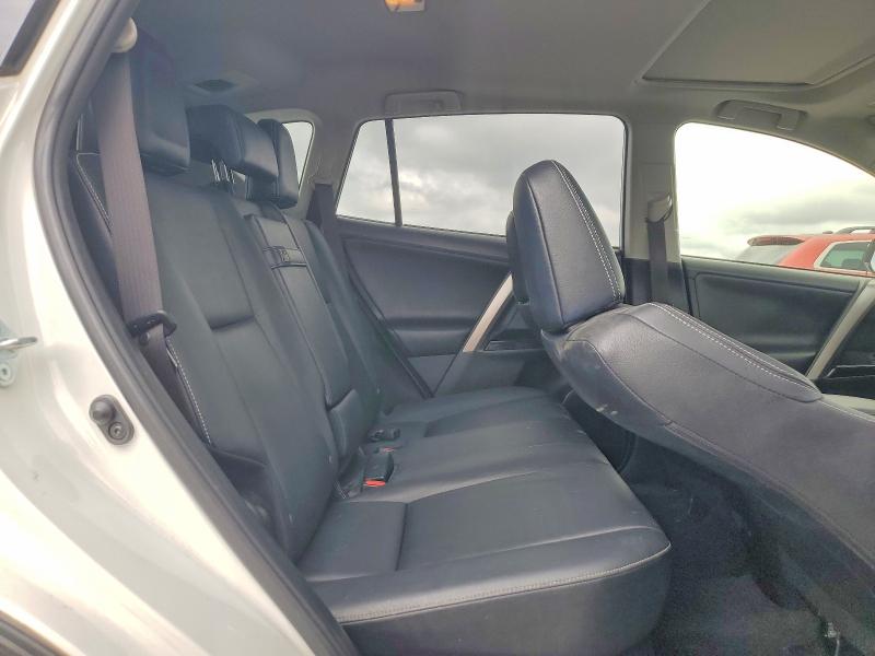 Photo 11 from auction – 2017 TOYOTA RAV4 HV with VIN JTMDJREV4HD126129