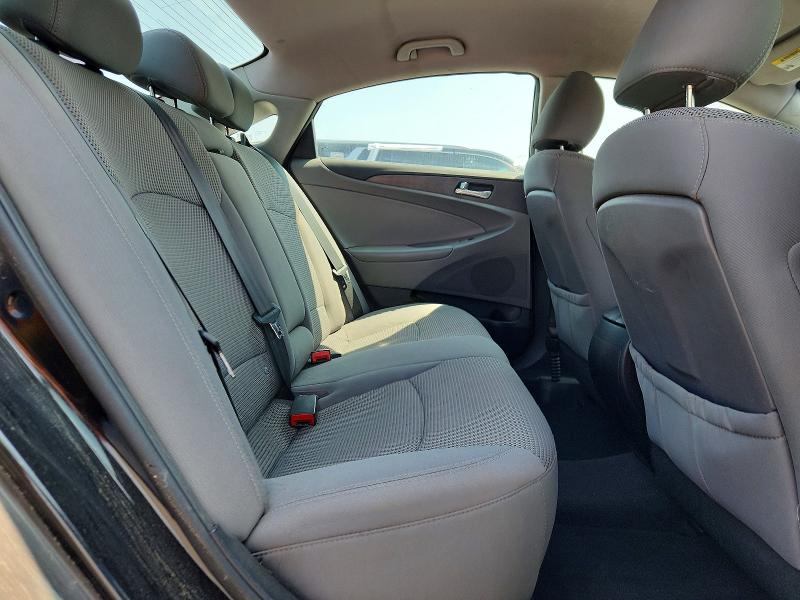 Photo 10 from auction – 2012 HYUNDAI SONATA with VIN 5NPEB4AC9CH483026