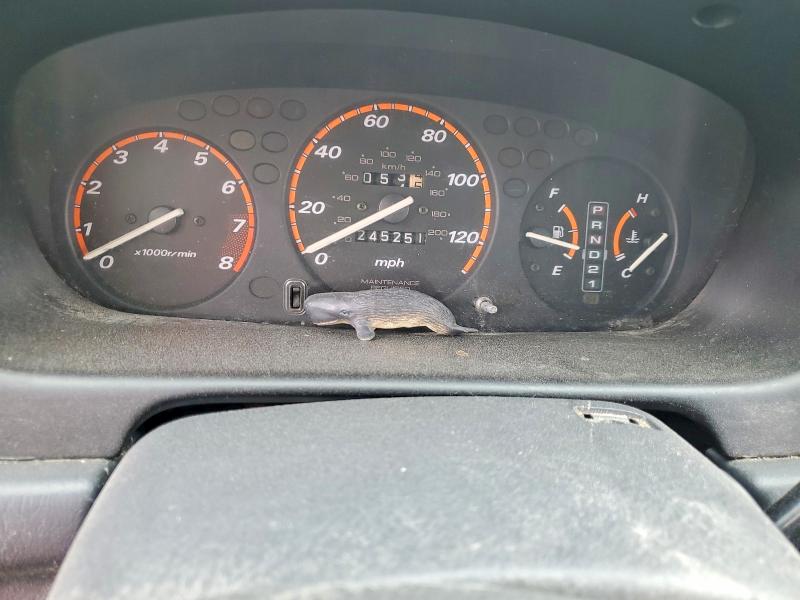 Photo 9 from auction – 2000 HONDA CR-V with VIN JHLRD1874YS001500